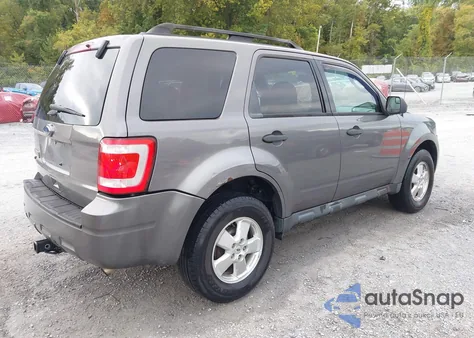 2011 Ford Escape Xlt from USA, damaged, VIN 1FMCU0D79BKB58462